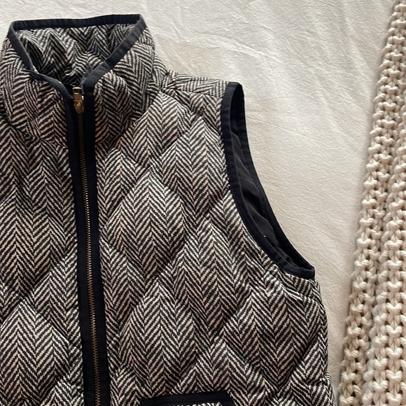 J. Crew Factory Vest - Picture 2 of 4